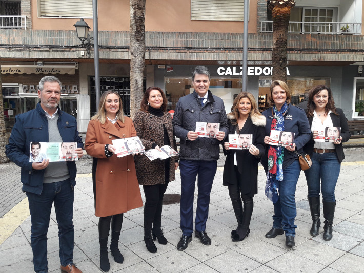 El PP presenta en Motril su campaña para crear 600.000 empleos en Andalucía